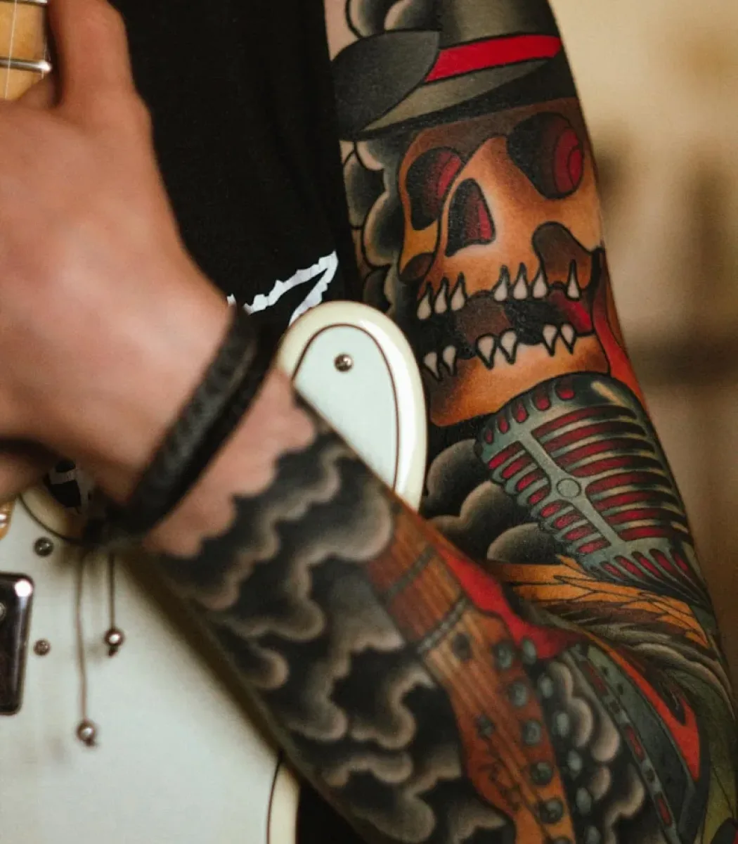 Tatuajes a Color contacto tatuajes profesionales